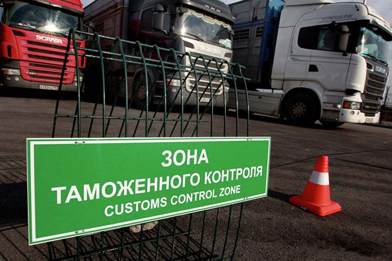 Новый порядок выдачи разрешения таможенного органа на перемещение товаров, транспортных средств, лиц через границы зон таможенного контроля.